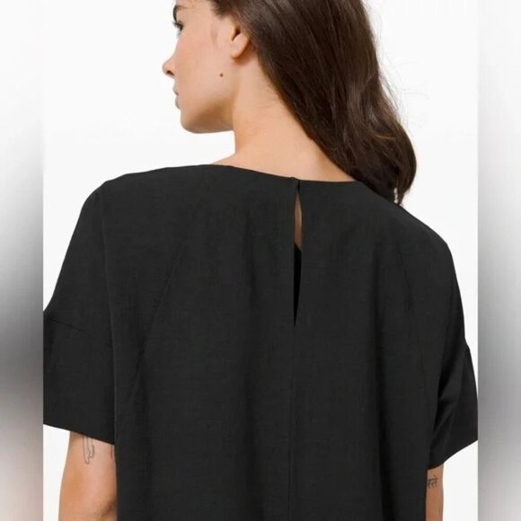 LULULEMON - Shift in Time Short Sleeve Black - Picture 6 of 11